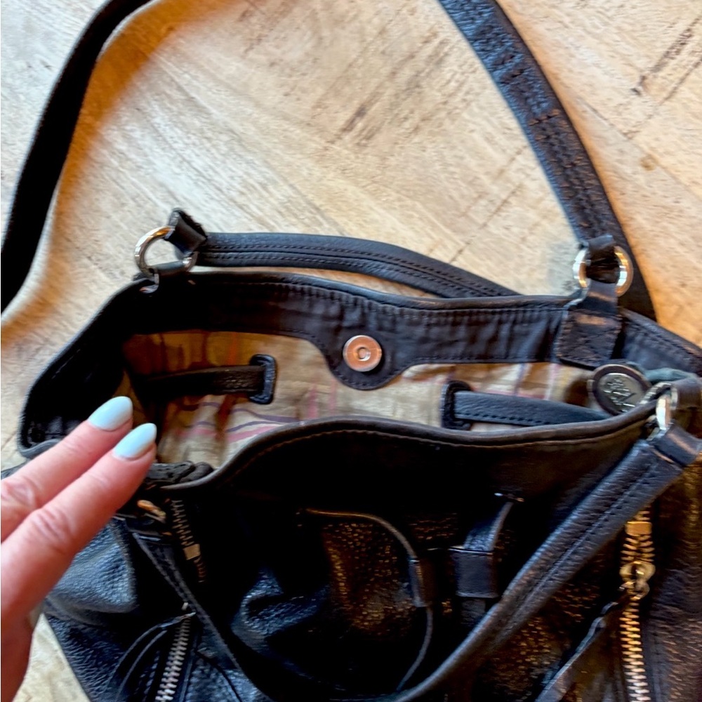 The Sak Strappy Black Leather Zipper Satchel Bucket Bag Y2K Kedzie - Picture 12 of 16